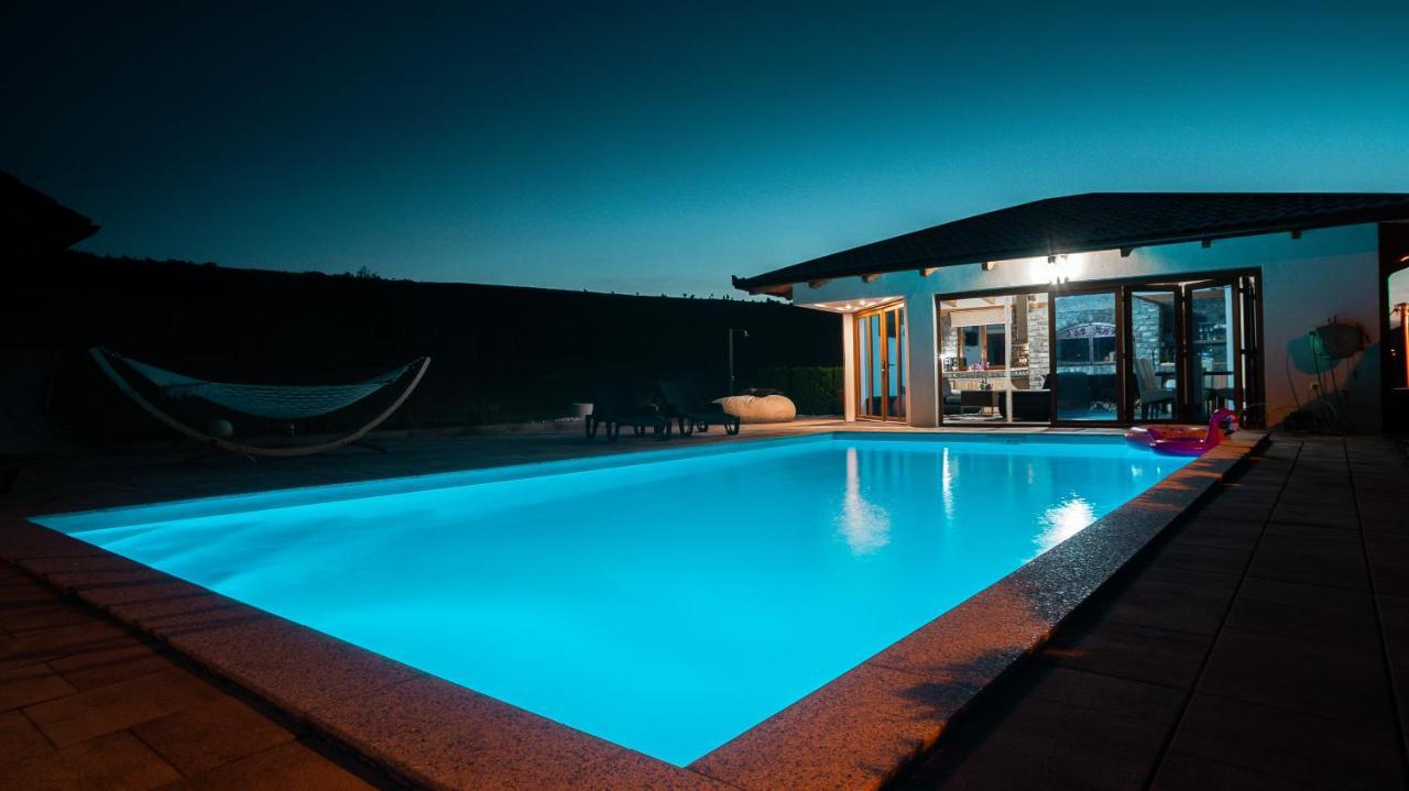 Villa De Luxe Bihać Exterior foto